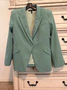 WHBM Fluid Editor Blazer